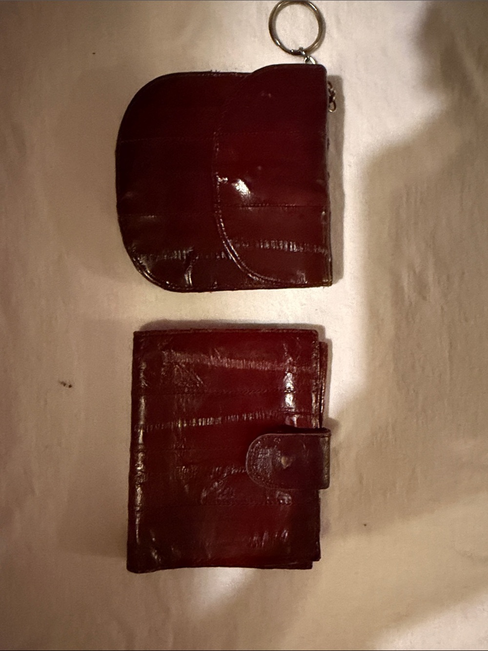 Vintage Eel Skin Burgundy Leather Wallet set with Keyring